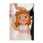 Figura noivos com menina para bolo de casamento