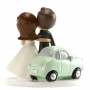 Figura noivos carro para bolo de casamento