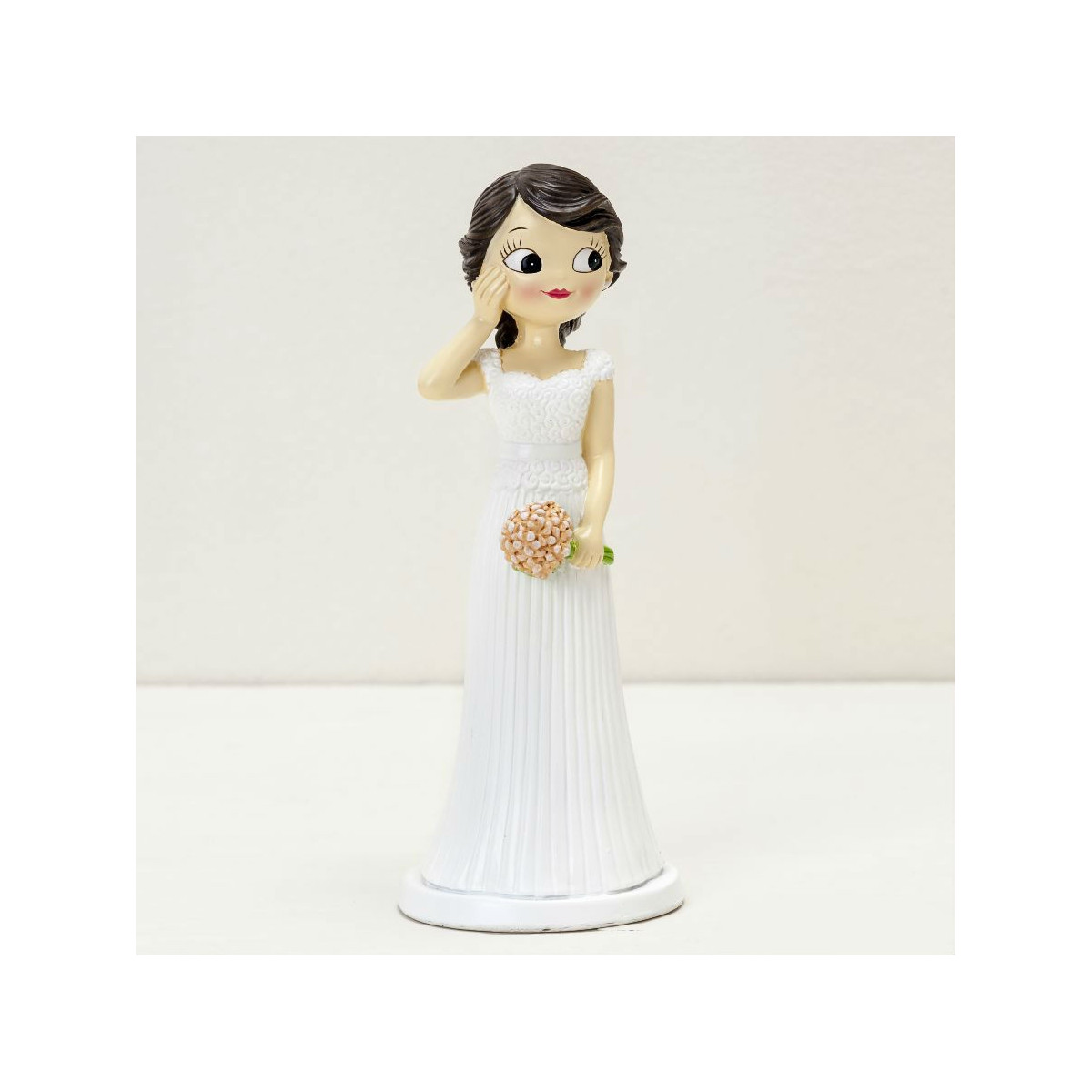 Boneca de bolo de casamento
