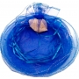 Bolsa de organza redonda azul elétrico.