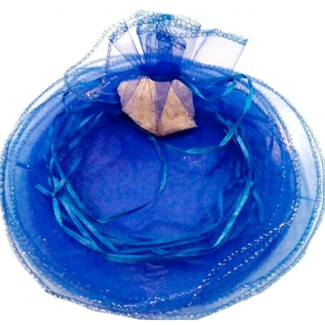 Bolsa de organza redonda azul elétrico.