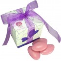 Caixas de doces personalizadas e decoradas para batizado de menina