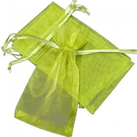 Bolsa de organza verde escuro 13 x 17