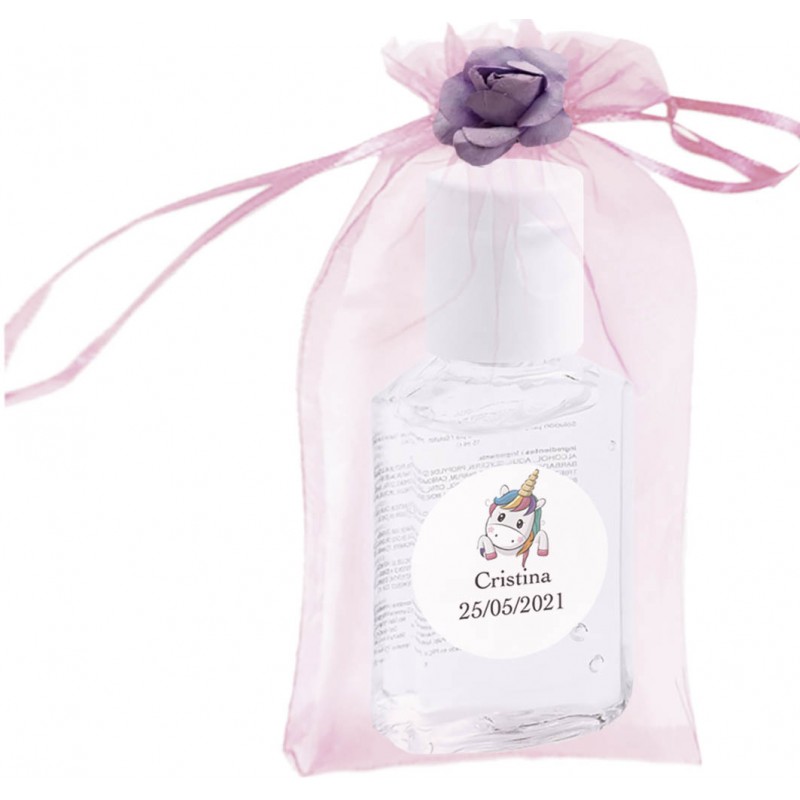 Gel hidroalcoólico em bolsa com flor e adesivo personalizado com nome e data