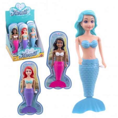 Sereia nadadora a corda