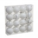 Pacote com 16 bolas de 6cm