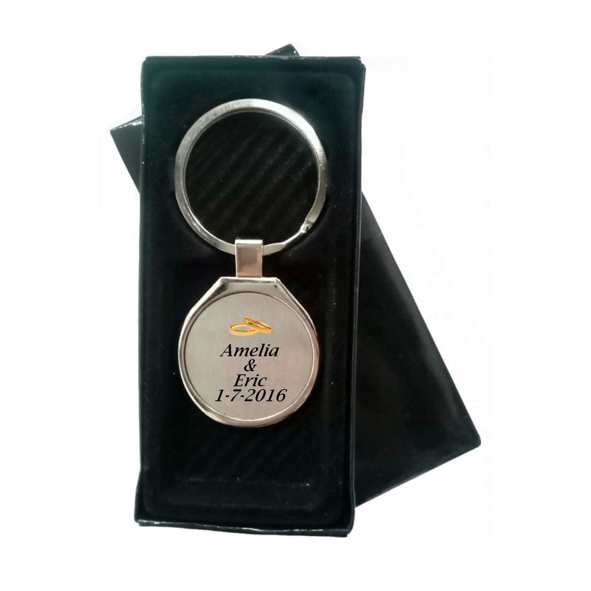 Chaveiros personalizados para presente de casamento