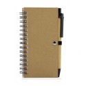 Caderno com notas adesivas