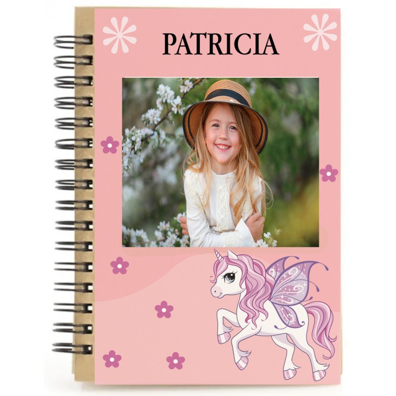 Caderno unicórnio rosa personalizado com nome e foto em cores vivas