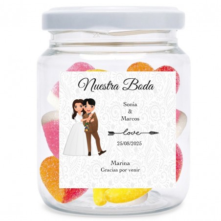 Pote de doces personalizado com nomes dos convidados e noivos para casamentos