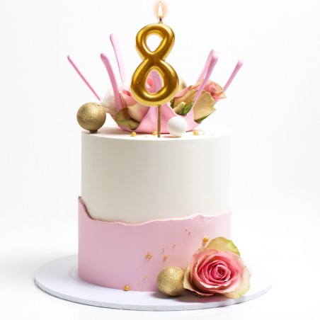 Vela de aniversário número 8 na cor dourada
