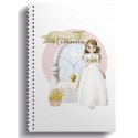 Caderno de anéis pequena menina comunhão no altar