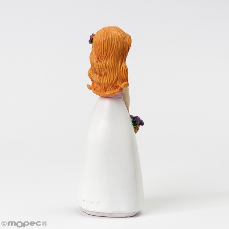 Figura de bolo menina comunhão com cesta de flores