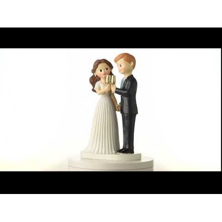 Figura de bolo casamento noivos brindando