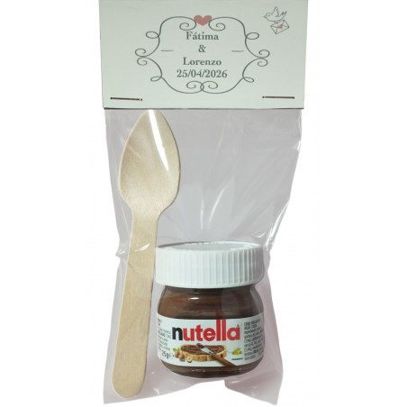 Nutella com colher apresentada em saquinho transparente com cartão de amor personalizado