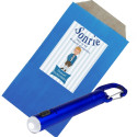 Caneta lanterna led em envelope kraft com adesivo personalizado menino comunhão