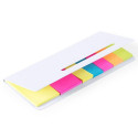 Caderno para bolsa com post it colorido apresentado com adesivo de casamento e texto personalizado