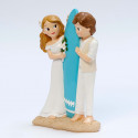 Figura pastel casamento na praia com prancha de surf