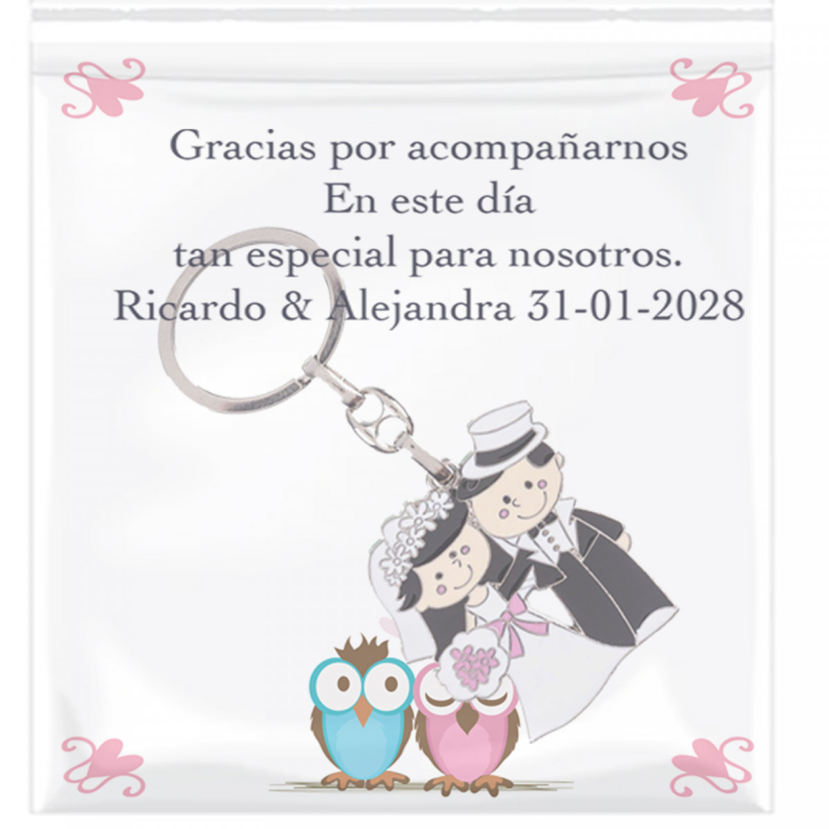 Chaveiro dos noivos recém casados com cartão personalizado