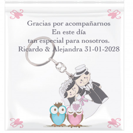 Chaveiro dos noivos recém casados com cartão personalizado