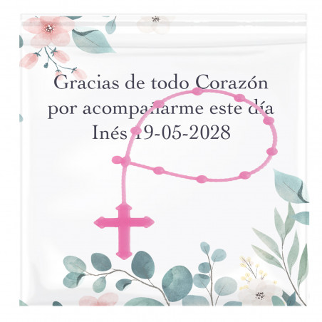 Rosário de borracha na cor rosa apresentado com cartão personalizado