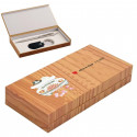 Conjunto de caneta e chaveiro em madeira com adesivos de casamento personalizados