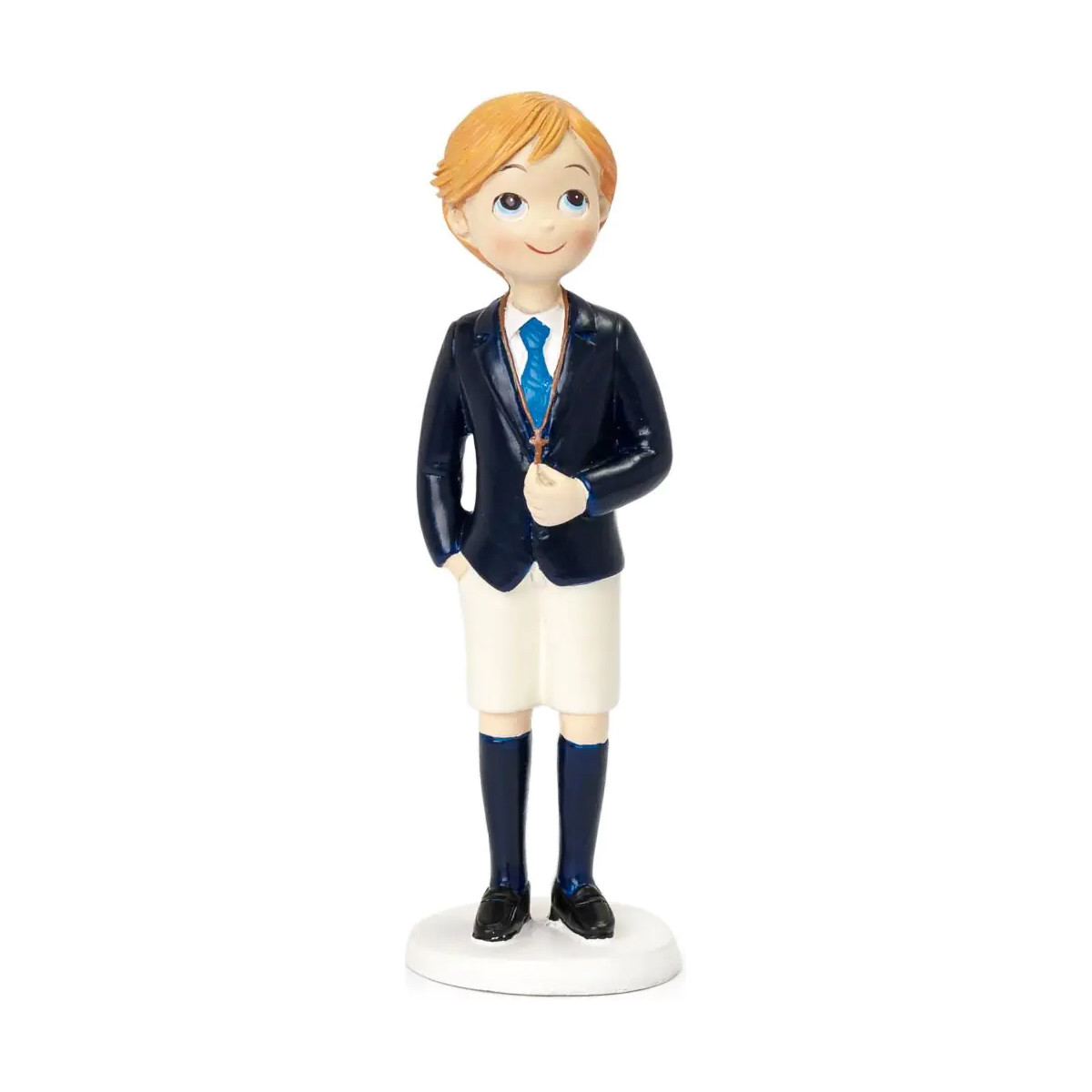 Figura de menino de comunhão com shorts