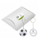 Chaveiro personalizado com design de futebol e medidor apresentado em caixa
