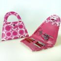 Acessórios de manicure em forma de bolsa com bolsa branca e adesivo de comunhão
