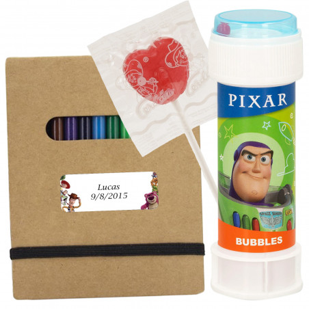 Caderno para colorir com bolhas de sabão e pirulito detalhe infantil