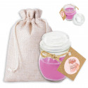 Vela perfumada com adesivo personalizado e saco de tecido para o dia das mães