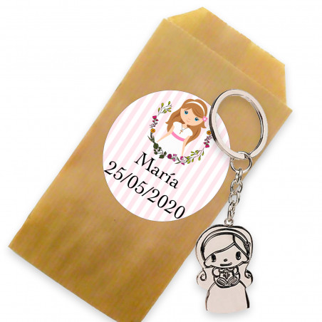 Chaveiro de menina da comunhão em envelope com adesivo personalizado