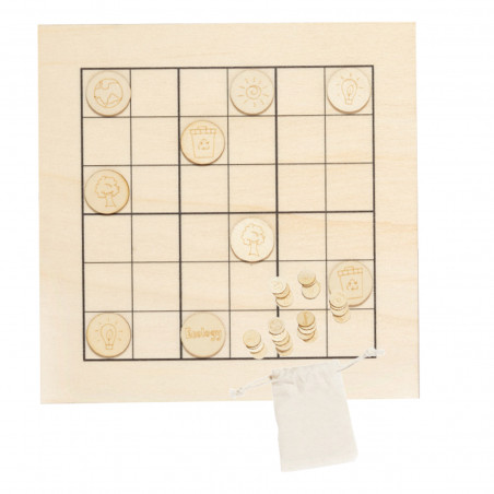 Jogo sudoku infantil com desenhos ecológicos em madeira