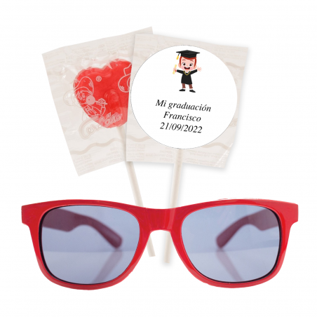 Óculos de sol infantis vermelhos com pirulito em formato de coração e adesivo de formatura personalizado