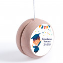 Ioiô de madeira personalizado com adesivo de formatura para meninos