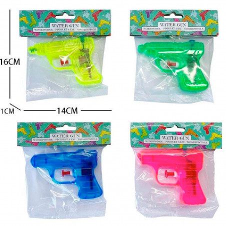 Pistola de água infantil em uma sacola de presente e adesivo personalizado