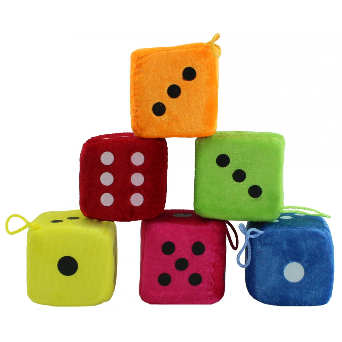 Dados de pelúcia