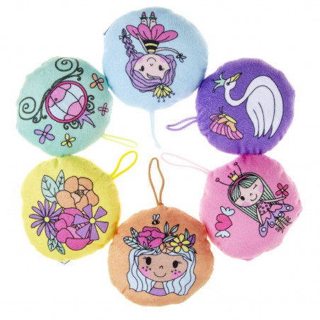 Mini almofada de pelúcia de princesas