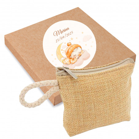 Bolsa rústica em caixa com adesivo personalizado para lembrancinhas de batizado