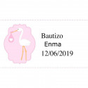 Chaveiro metálico menina com estojo preto e adesivo personalizado para detalhes de batizados