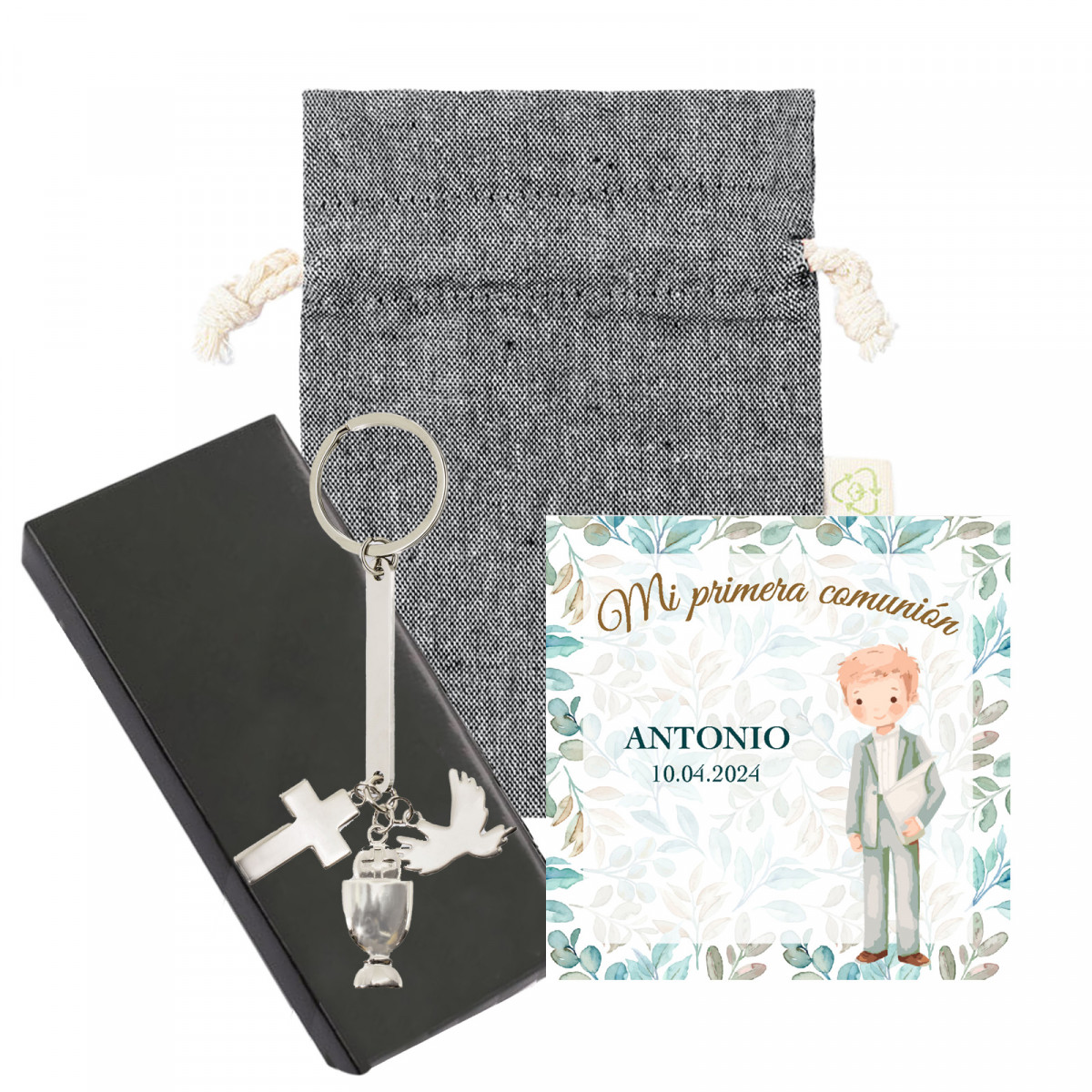 Chaveiro prateado com charm de comunhão em estojo de apresentação e bolsa preta de algodão e cartão para comunhão de menino