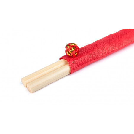 Hashis japoneses para comer com capa