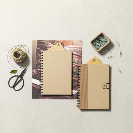 Caderno de argolas A5 ecológico Cartão reciclado e estilo sustentável