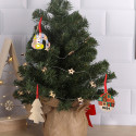 Enfeite de madeira em forma de árvore de Natal