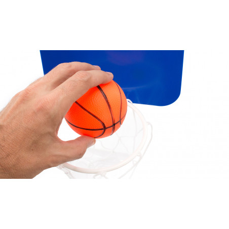 Bola e cesta de basquete
