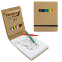 Caderno de colorir com folhas e cores personalizadas para detalhes natalinos