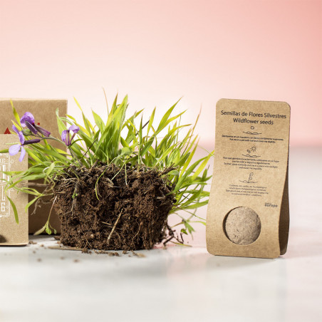 Sementes de flores em forma de bombom com adesivo personalizável para lembrança de casamento