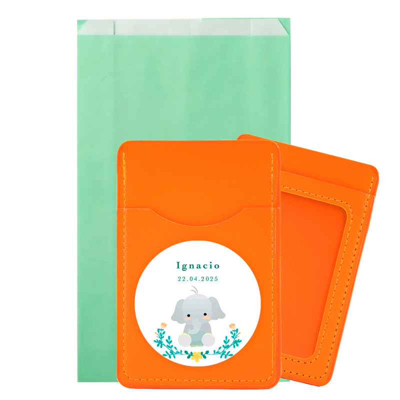 Porta-cartões com adorável adesivo de elefante apresentado em envelope para detalhes de batismo