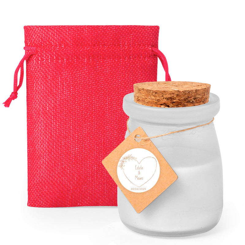Vela aromática em pote de vidro com etiqueta personalizada em bolsa de tecido para presentear