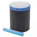 Caneta com quadro negro e giz azul com cartão de comunhão e caixa com adesivo